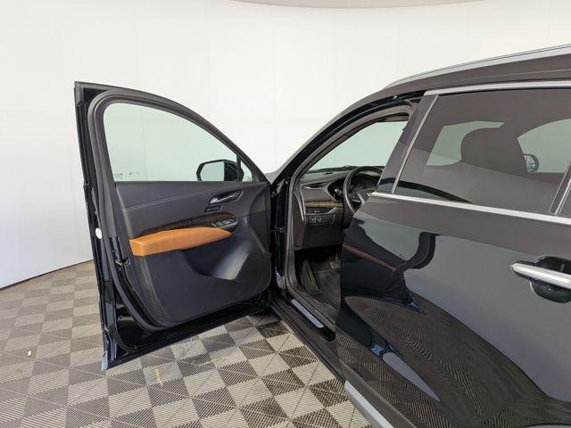 used 2021 Cadillac XT4 car, priced at $22,308