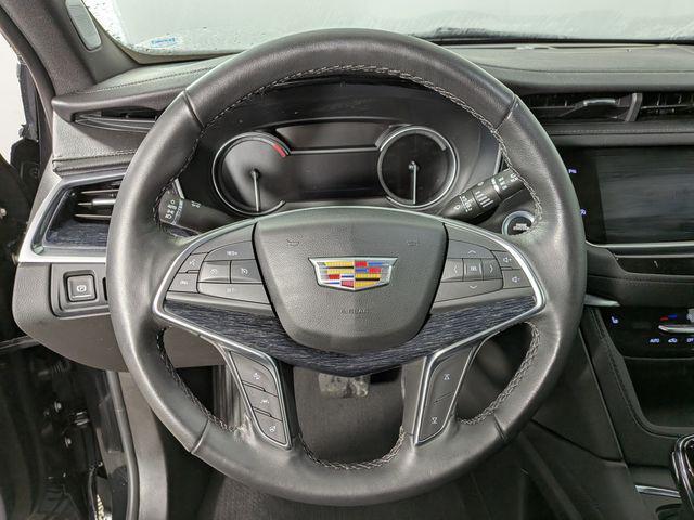 used 2023 Cadillac XT5 car, priced at $31,962
