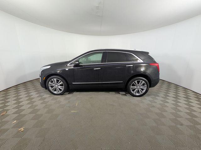 used 2023 Cadillac XT5 car, priced at $31,962