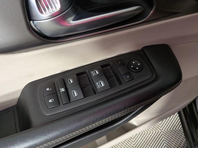 used 2023 Chrysler Pacifica car, priced at $23,791