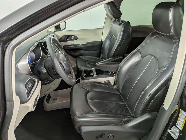 used 2023 Chrysler Pacifica car, priced at $23,791