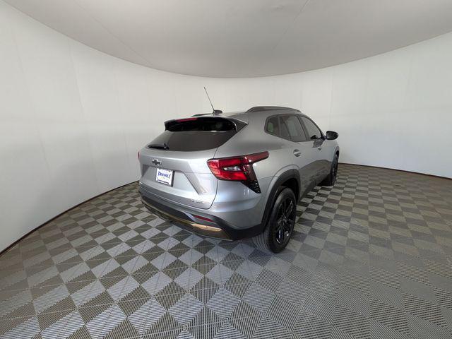 used 2024 Chevrolet Trax car, priced at $22,054