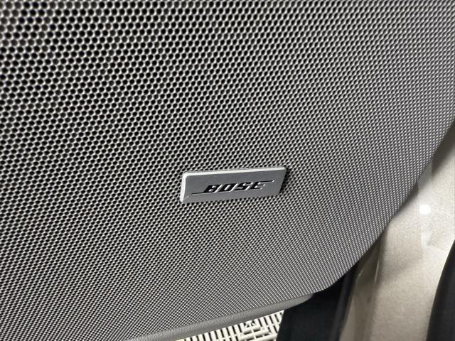 used 2022 Cadillac XT5 car, priced at $29,622