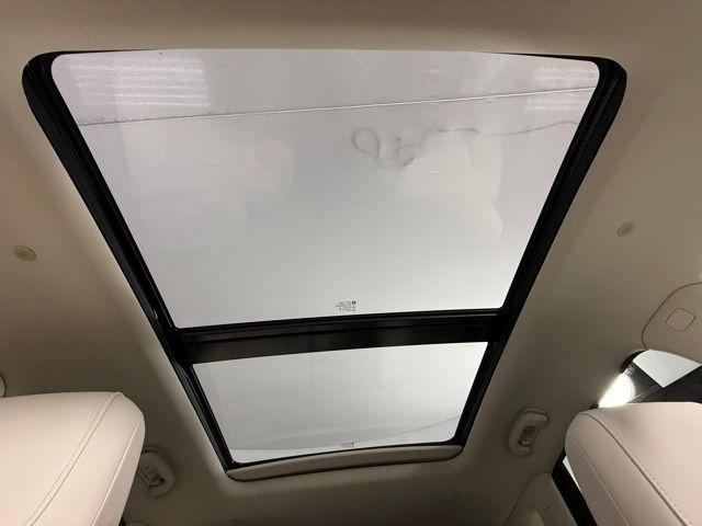 used 2022 Cadillac XT5 car, priced at $24,849