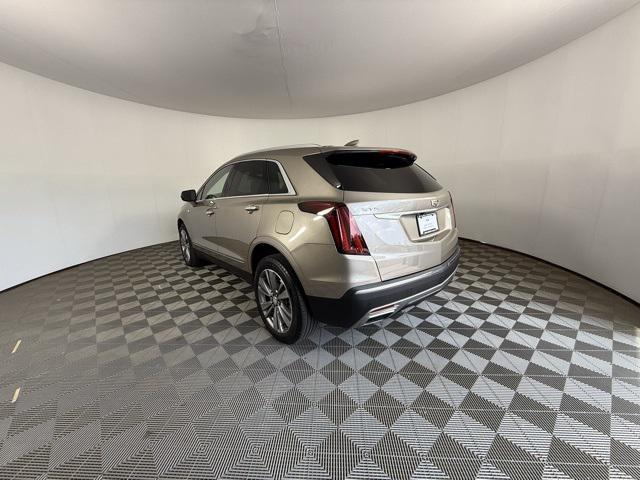 used 2022 Cadillac XT5 car, priced at $29,622