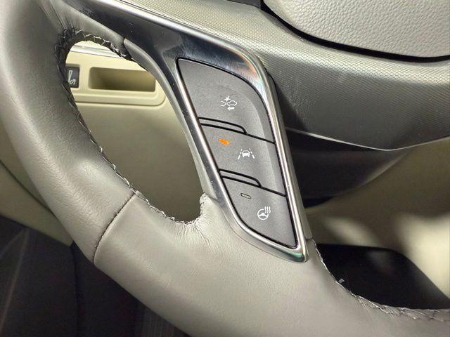 used 2022 Cadillac XT5 car, priced at $24,849