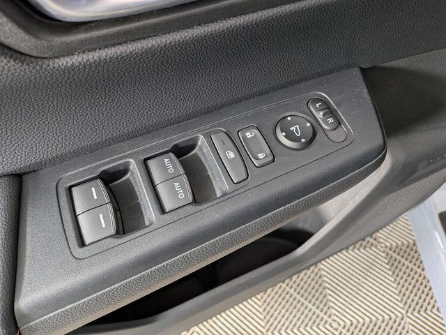 used 2024 Honda CR-V Hybrid car, priced at $32,398