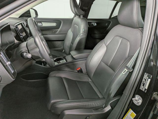 used 2025 Volvo XC40 car, priced at $29,094