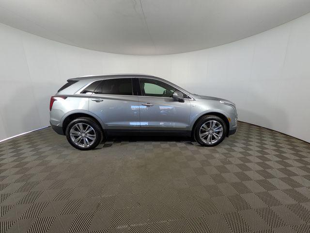 used 2023 Cadillac XT5 car, priced at $32,820