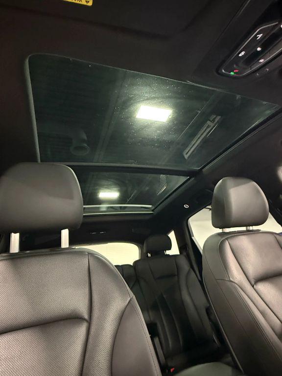 used 2021 Audi Q7 car, priced at $30,450
