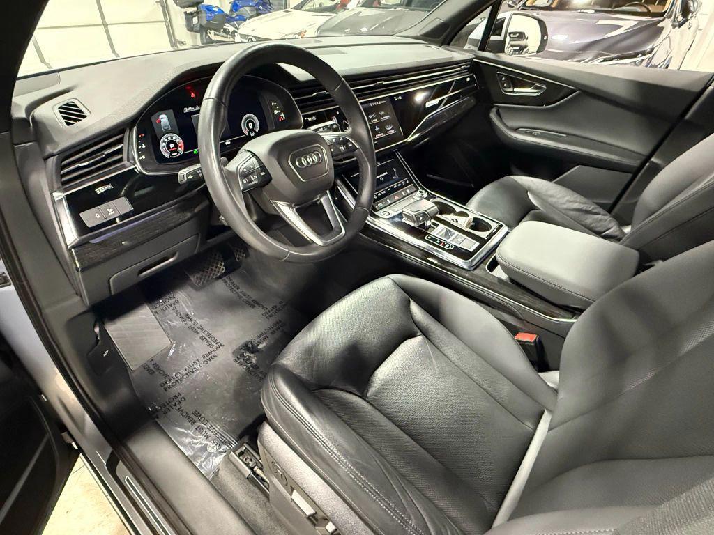 used 2021 Audi Q7 car, priced at $30,450