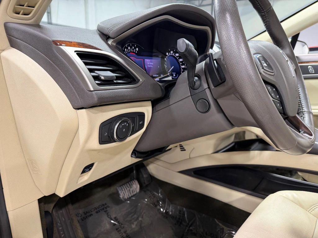 used 2013 Lincoln MKZ car, priced at $11,995