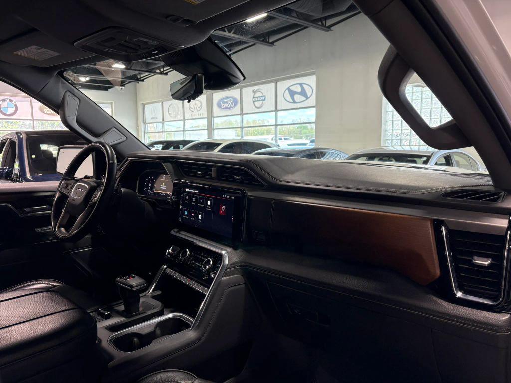 used 2024 GMC Sierra 1500 car, priced at $50,982