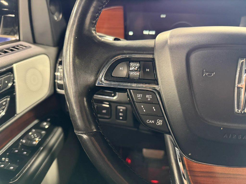 used 2019 Lincoln Navigator car, priced at $36,967