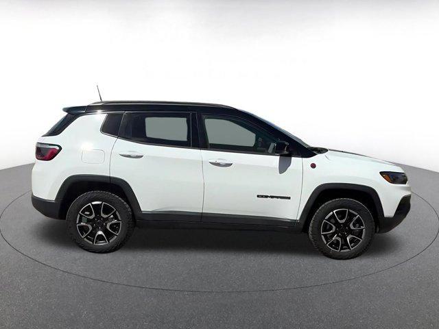 used 2025 Jeep Compass car, priced at $21,334
