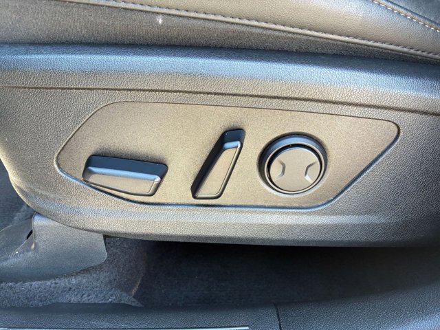 used 2024 Kia Sorento car, priced at $24,103
