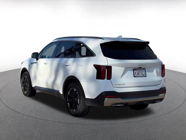 used 2024 Kia Sorento car, priced at $24,103