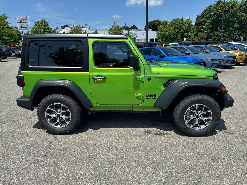 new 2025 Jeep Wrangler car, priced at $39,689