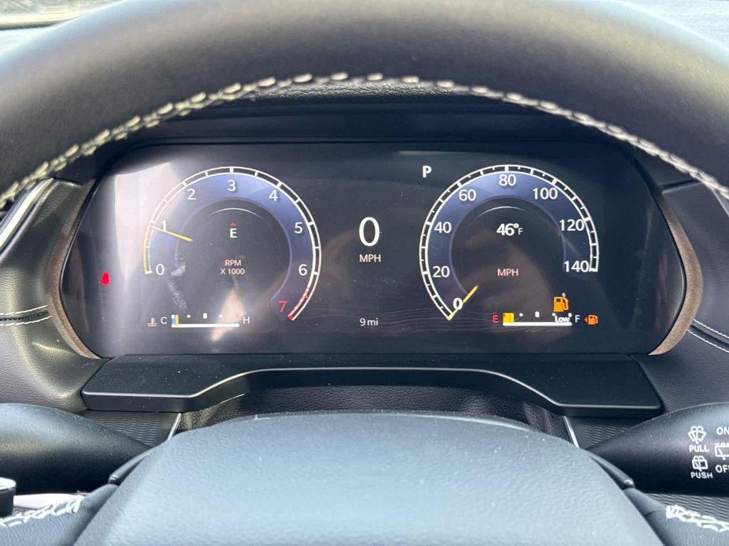 new 2025 Jeep Grand Cherokee car, priced at $36,499