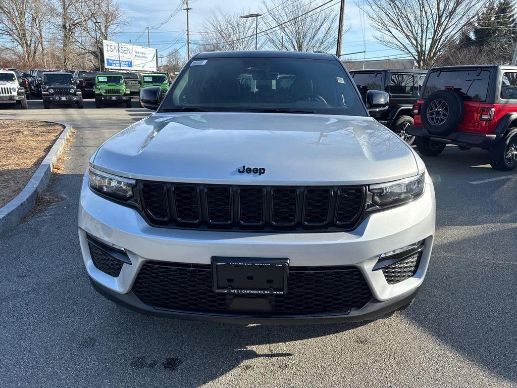 new 2025 Jeep Grand Cherokee car, priced at $48,747