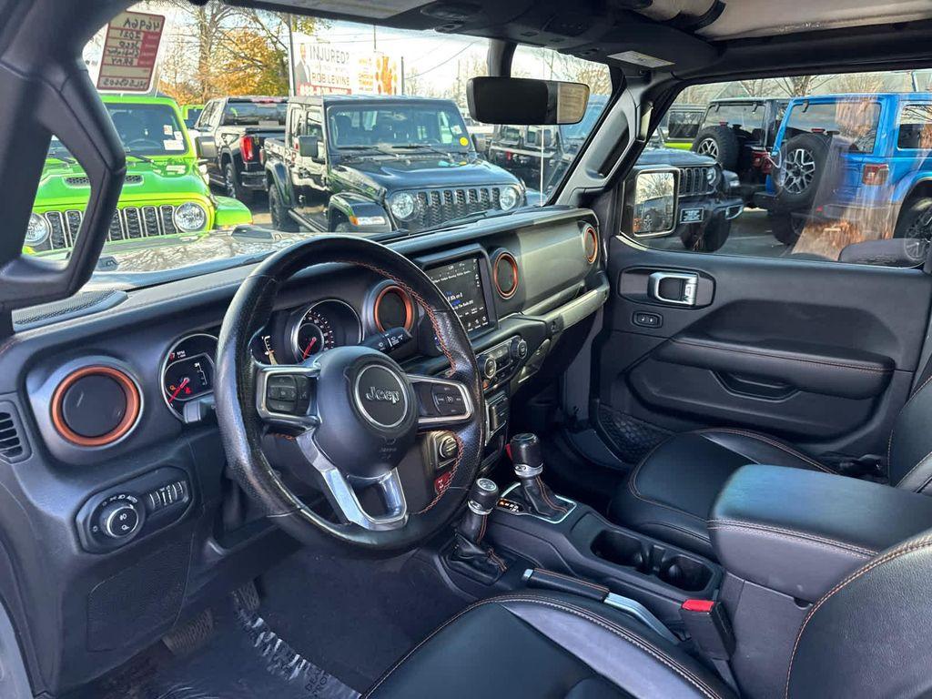 used 2021 Jeep Gladiator car, priced at $32,700