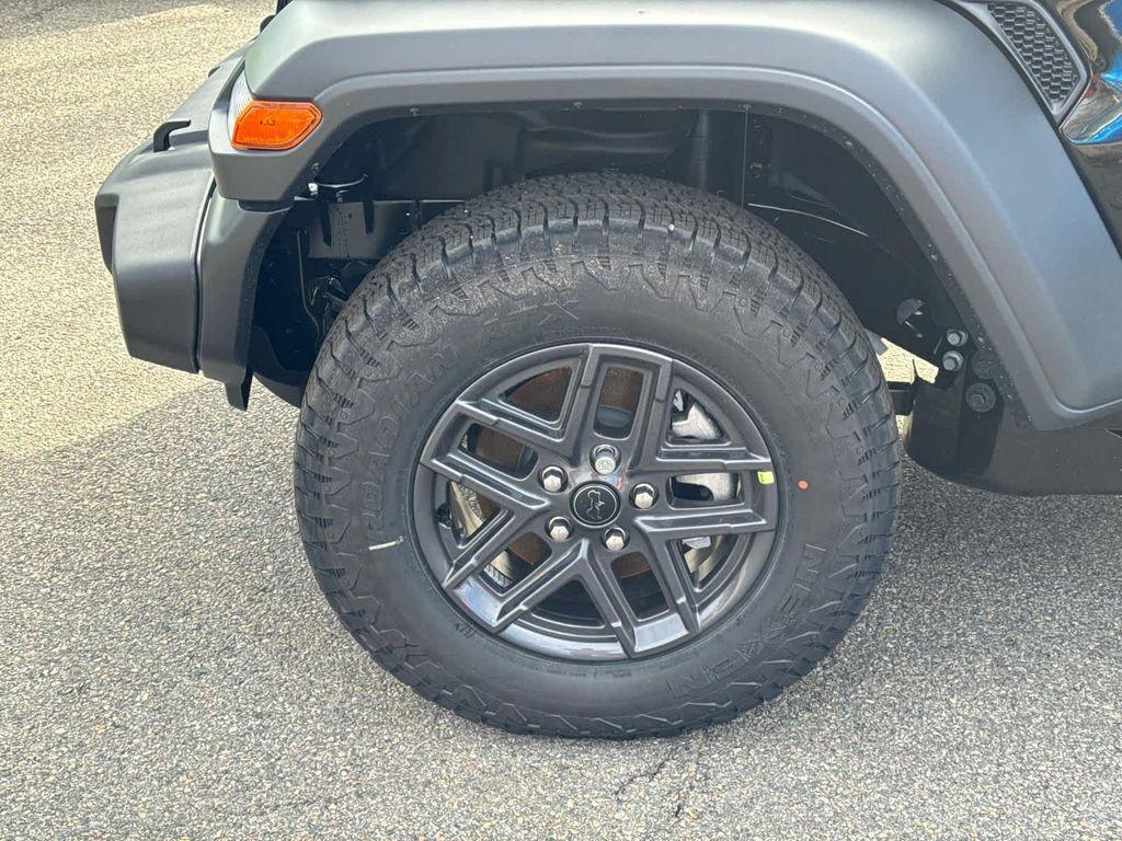 new 2026 Jeep Wrangler car, priced at $42,017