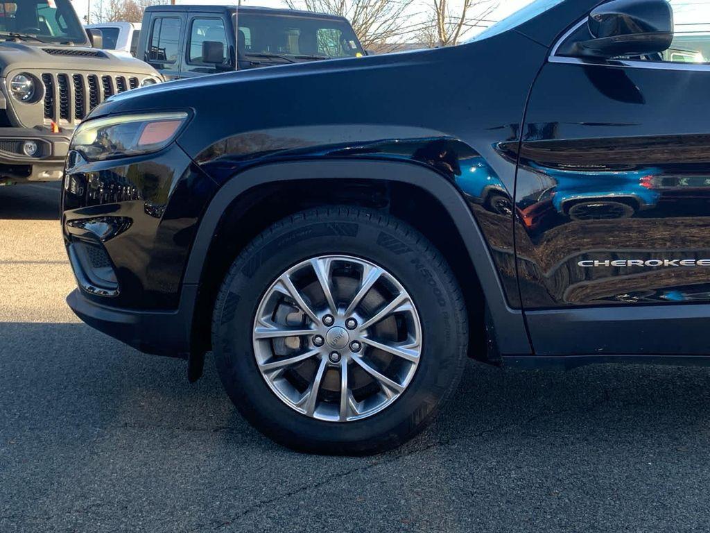 used 2020 Jeep Cherokee car, priced at $19,990