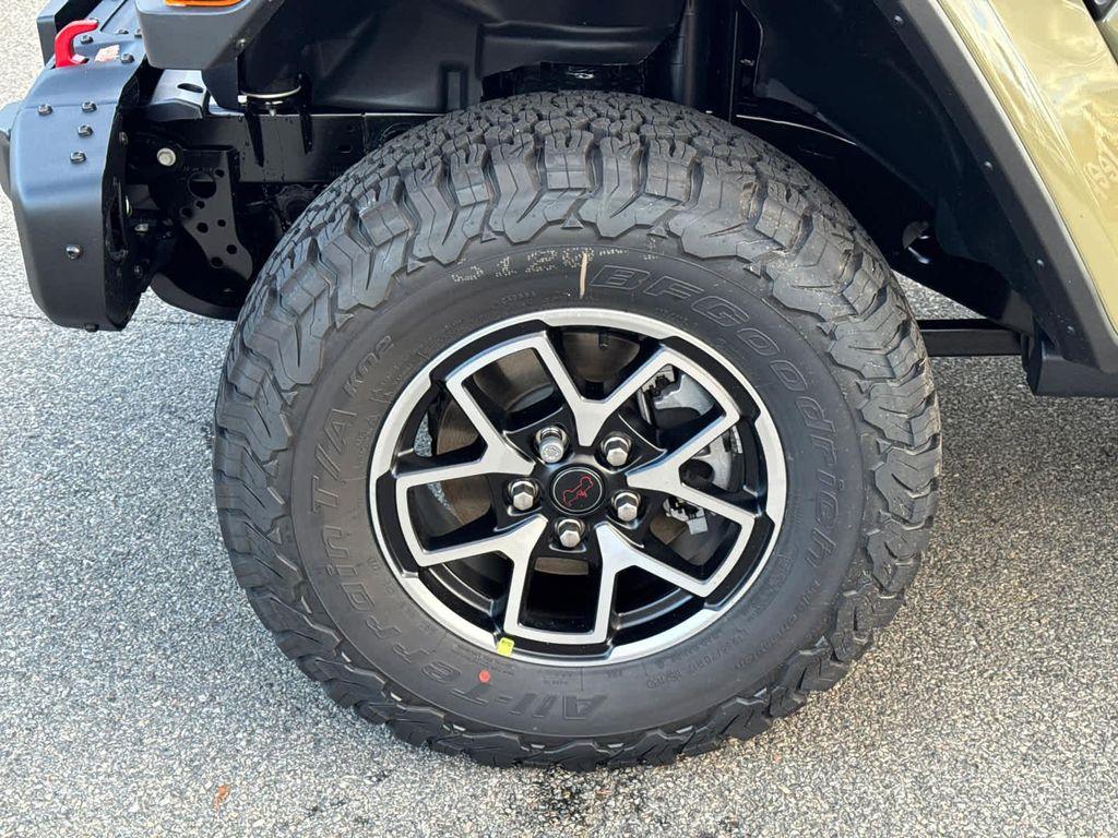 new 2026 Jeep Wrangler car, priced at $57,184