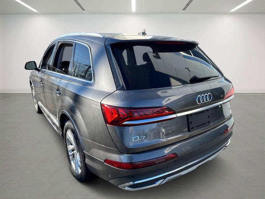 used 2022 Audi Q7 car, priced at $34,900