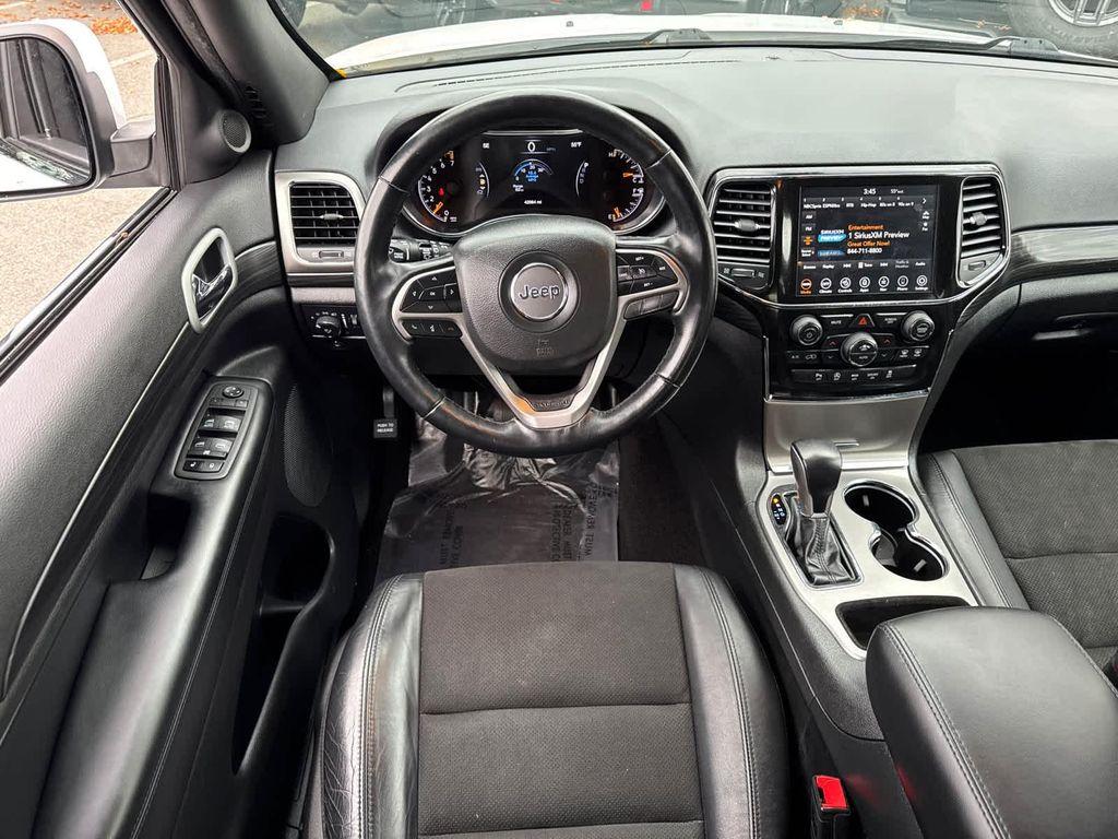 used 2022 Jeep Grand Cherokee car, priced at $24,400