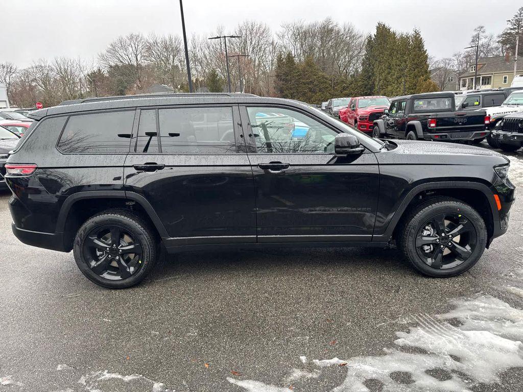 new 2025 Jeep Grand Cherokee L car, priced at $51,995