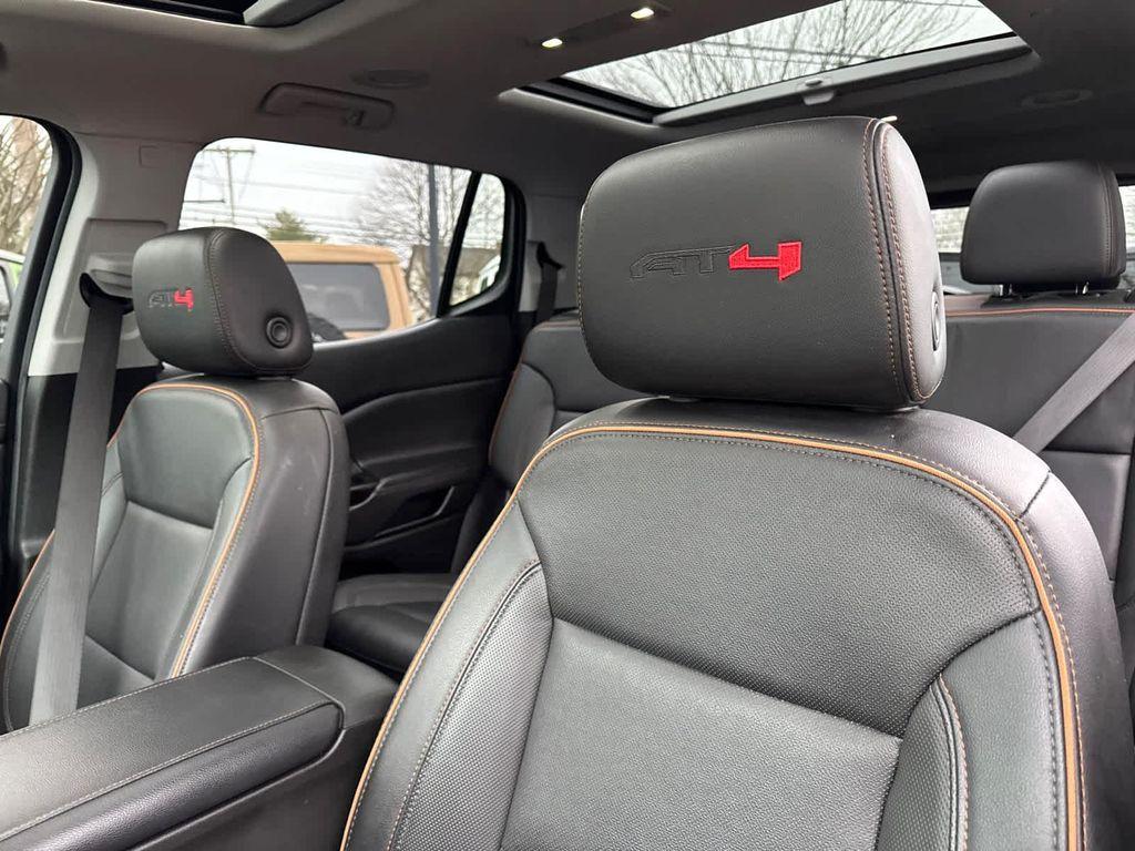 used 2023 GMC Acadia car, priced at $32,900