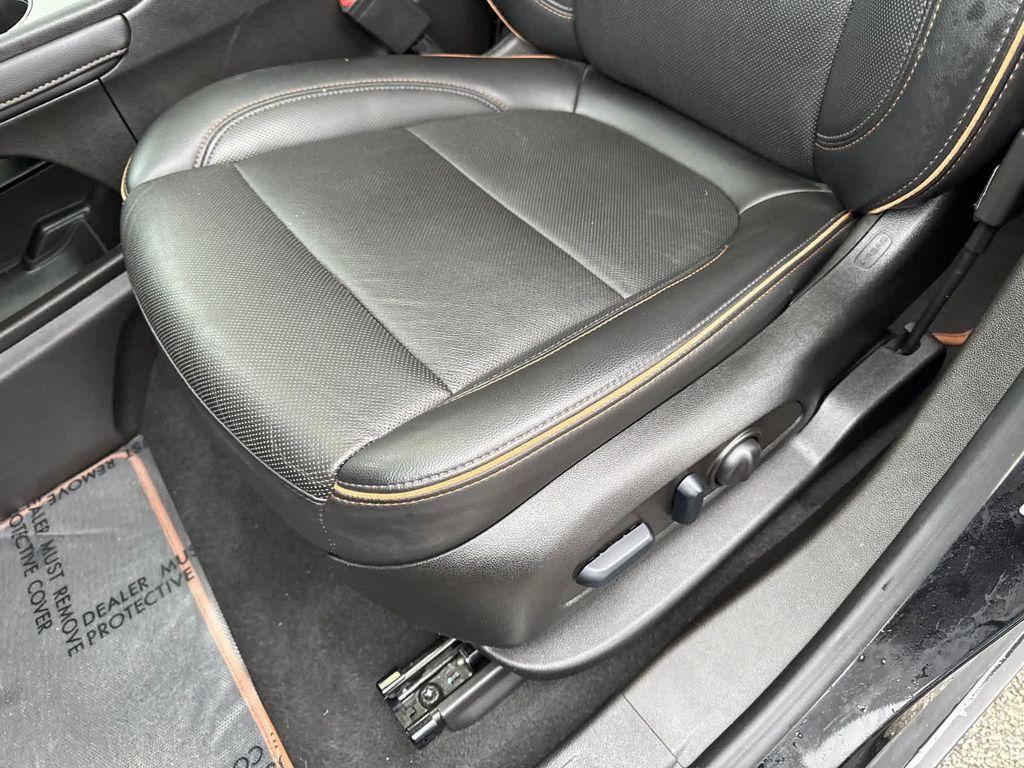 used 2023 GMC Acadia car, priced at $32,900