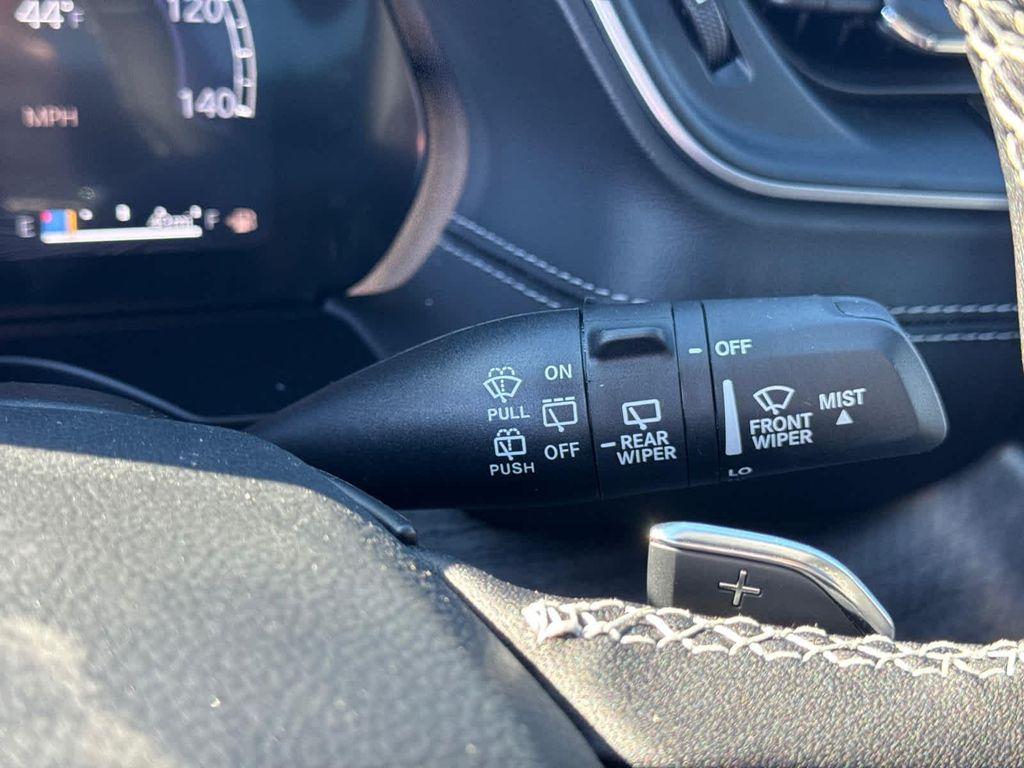 new 2025 Jeep Grand Cherokee car, priced at $51,079