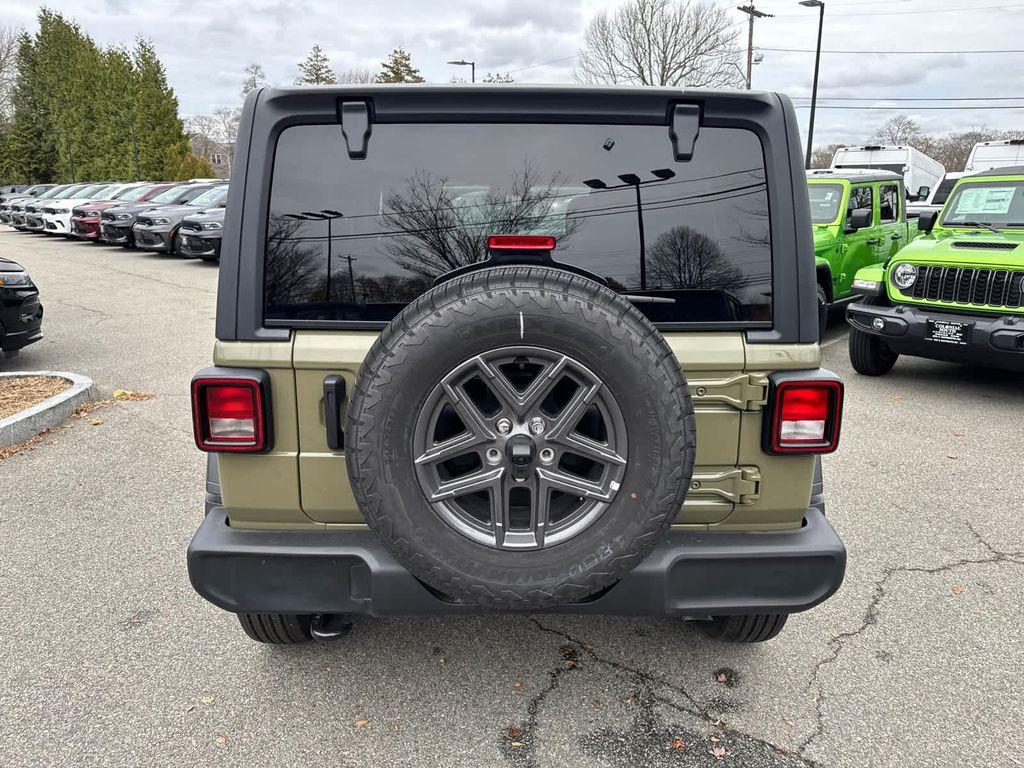 new 2026 Jeep Wrangler car, priced at $42,978