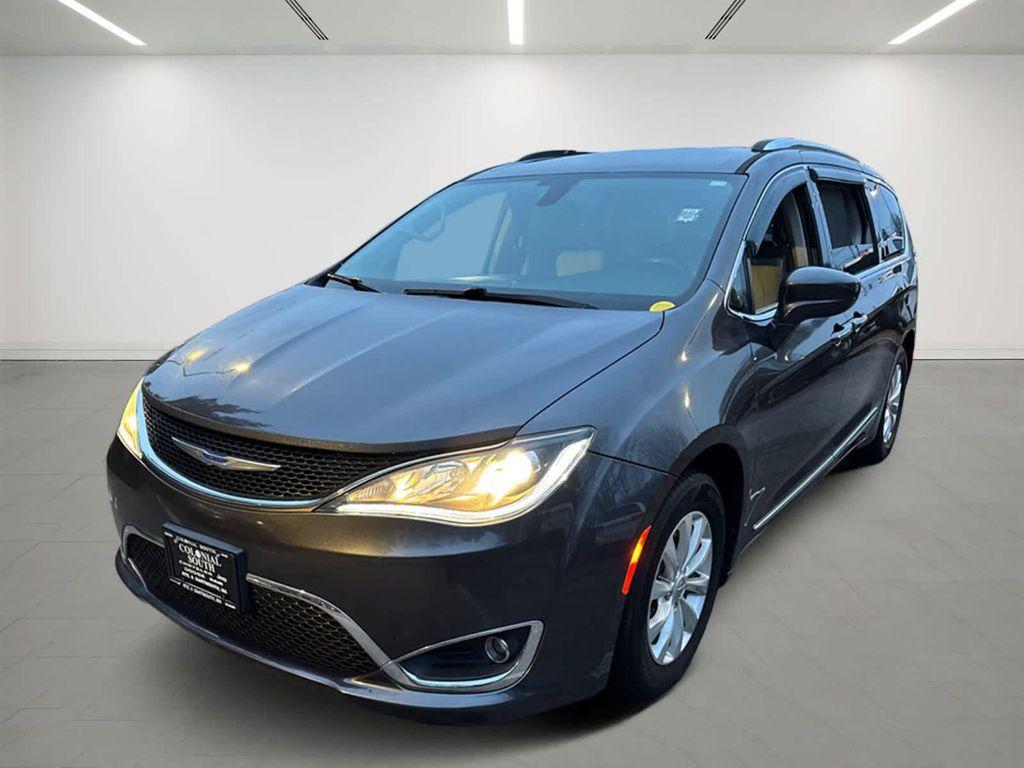 used 2019 Chrysler Pacifica car, priced at $20,998