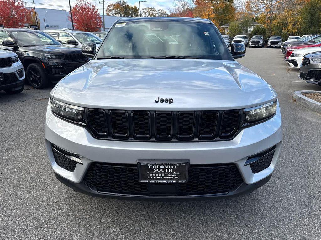 new 2025 Jeep Grand Cherokee car, priced at $51,079