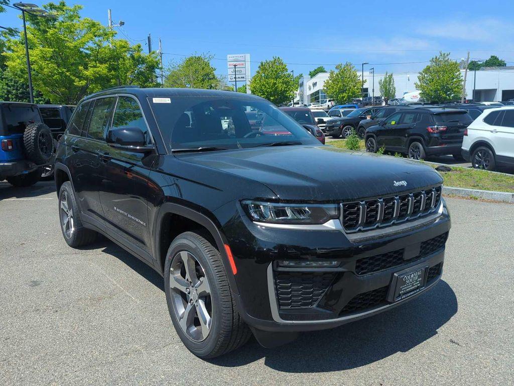 new 2026 Jeep Grand Cherokee car, priced at $43,087