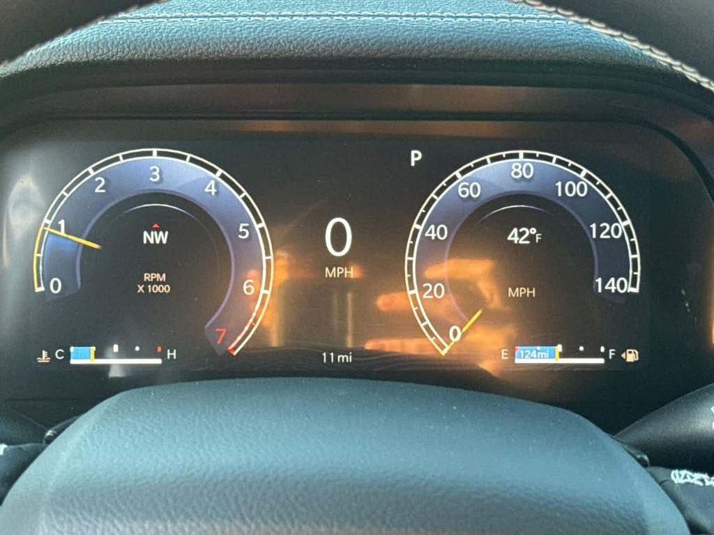 new 2025 Jeep Grand Cherokee car, priced at $51,579