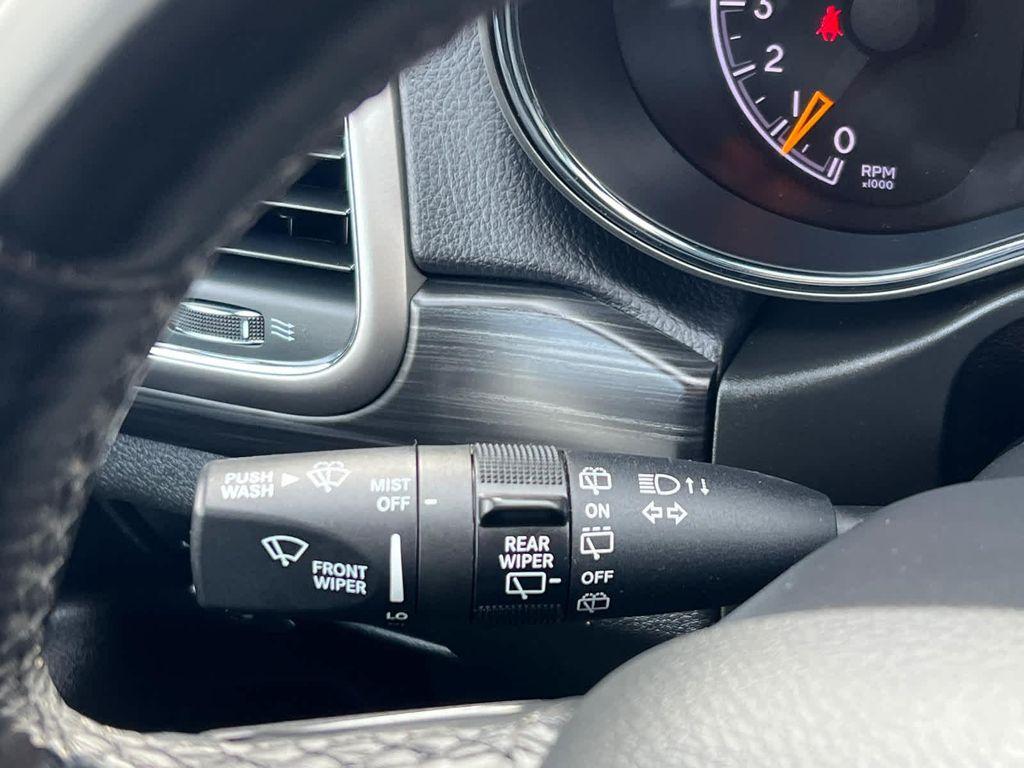 used 2021 Jeep Grand Cherokee car, priced at $27,400