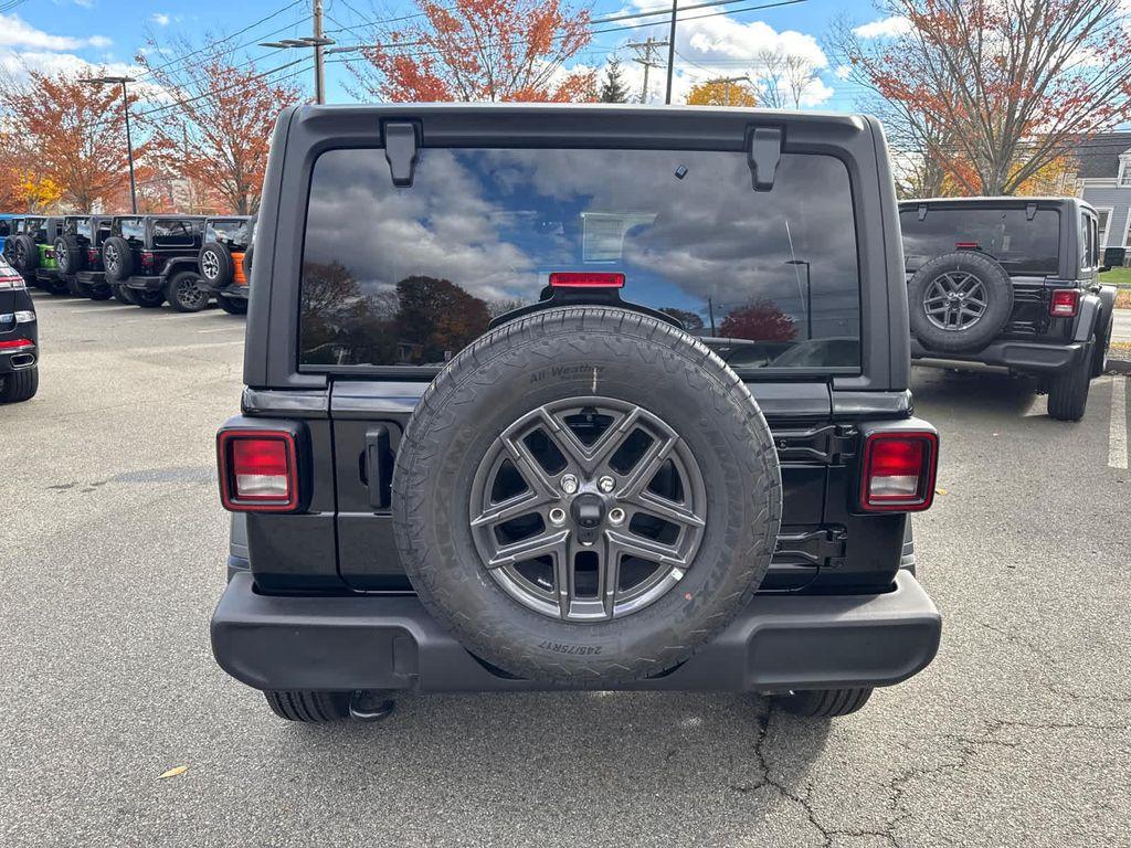 new 2026 Jeep Wrangler car, priced at $42,946