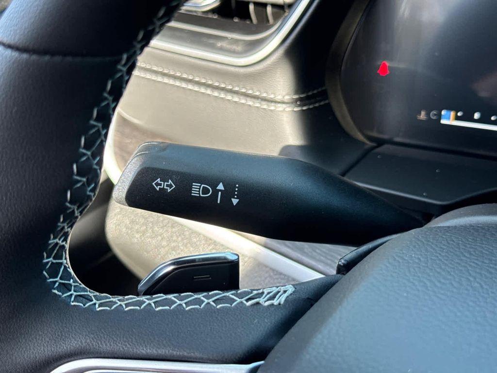 new 2025 Jeep Grand Cherokee L car, priced at $47,232