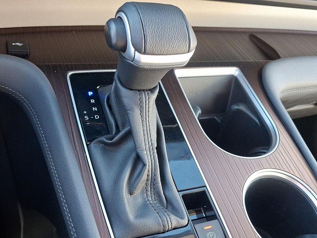 used 2024 Toyota Sienna car, priced at $37,992