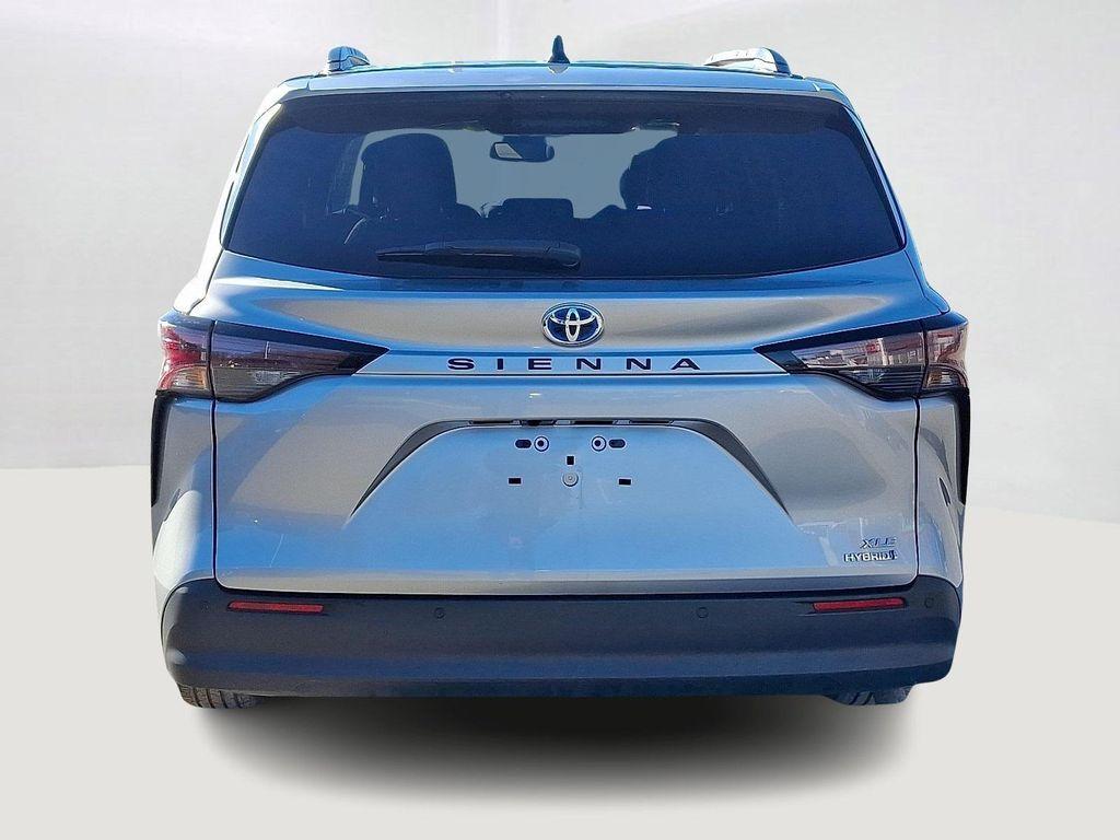 used 2024 Toyota Sienna car, priced at $37,992