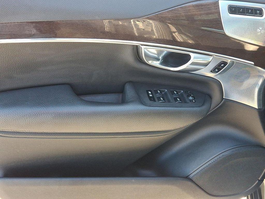 used 2016 Volvo XC90 car