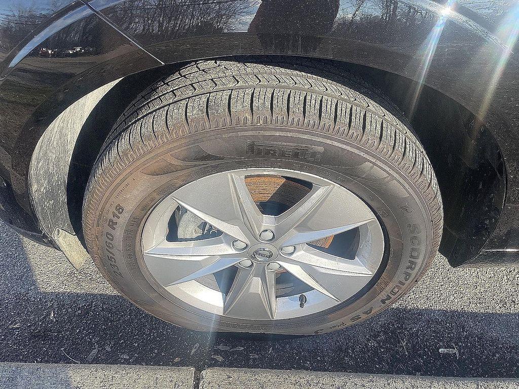 used 2022 Volvo XC60 car, priced at $22,490