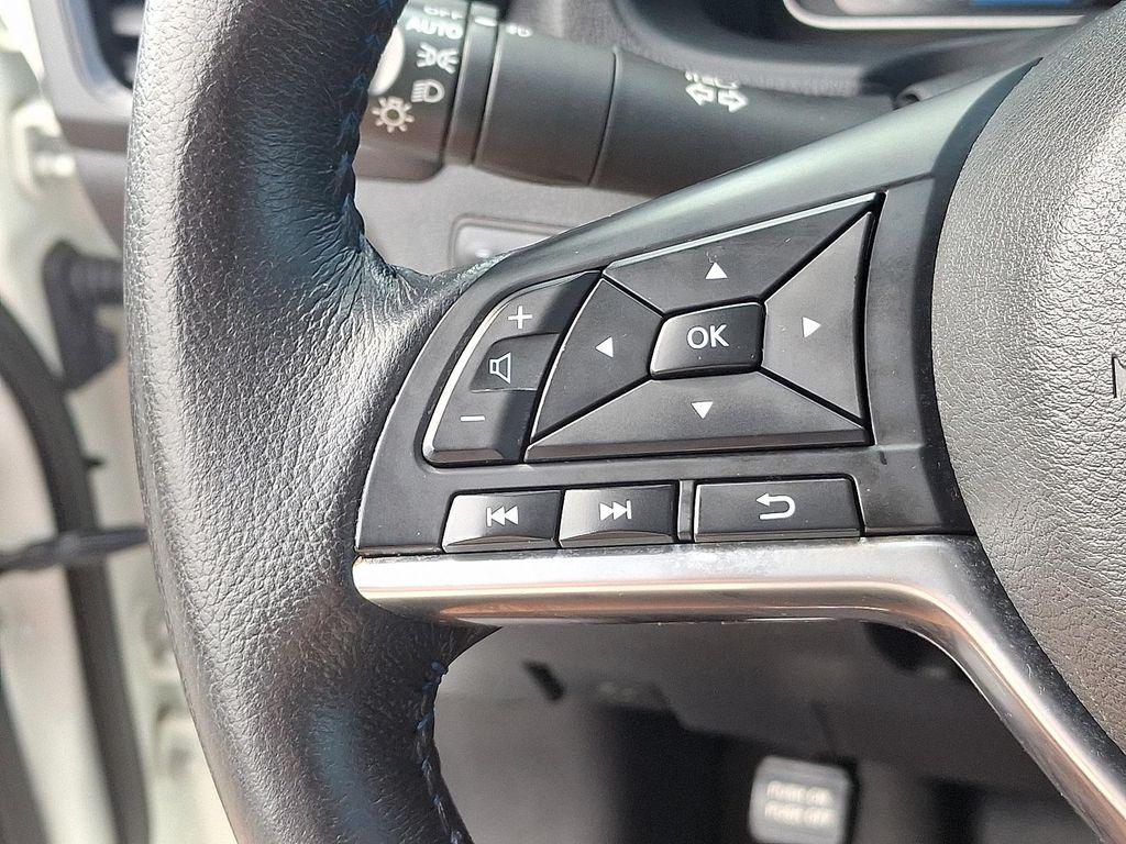 used 2022 Nissan Leaf car, priced at $10,990