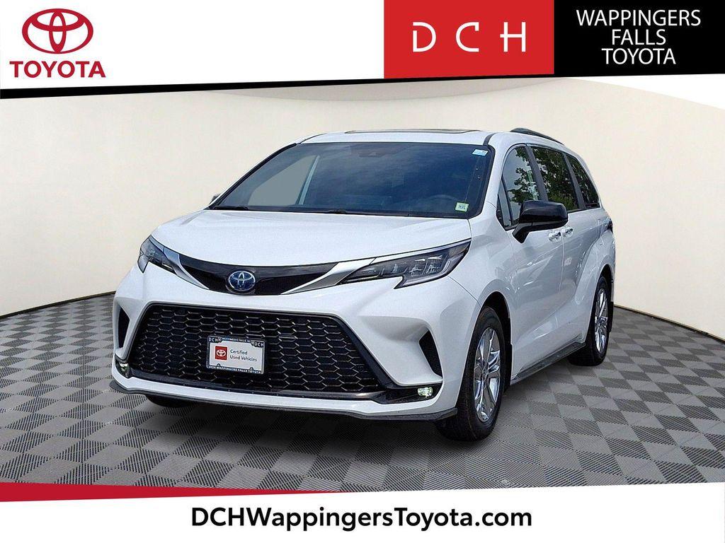 used 2023 Toyota Sienna car, priced at $47,590