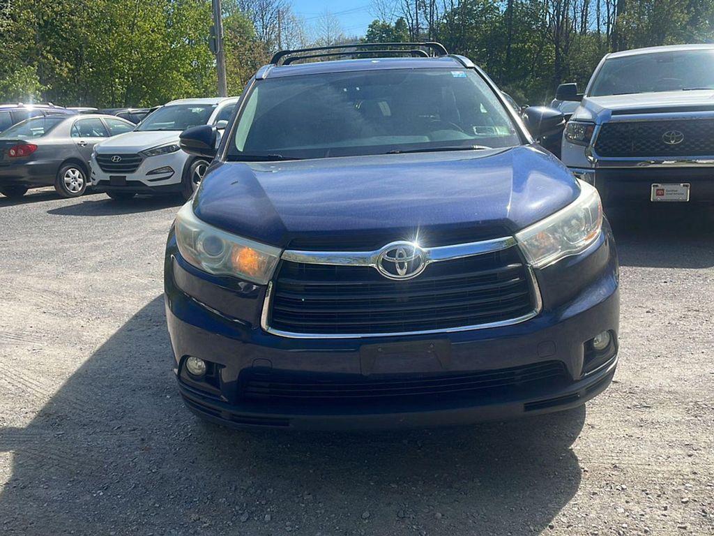 used 2016 Toyota Highlander car, priced at $16,590