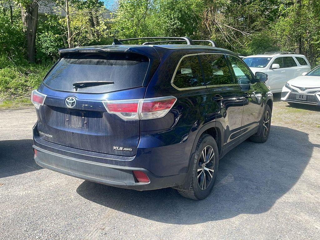 used 2016 Toyota Highlander car, priced at $16,590